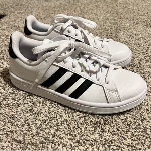 Adidas Grand Court Cloudfoam Comfort Lifestyle Shoe - 6.5 - MINT